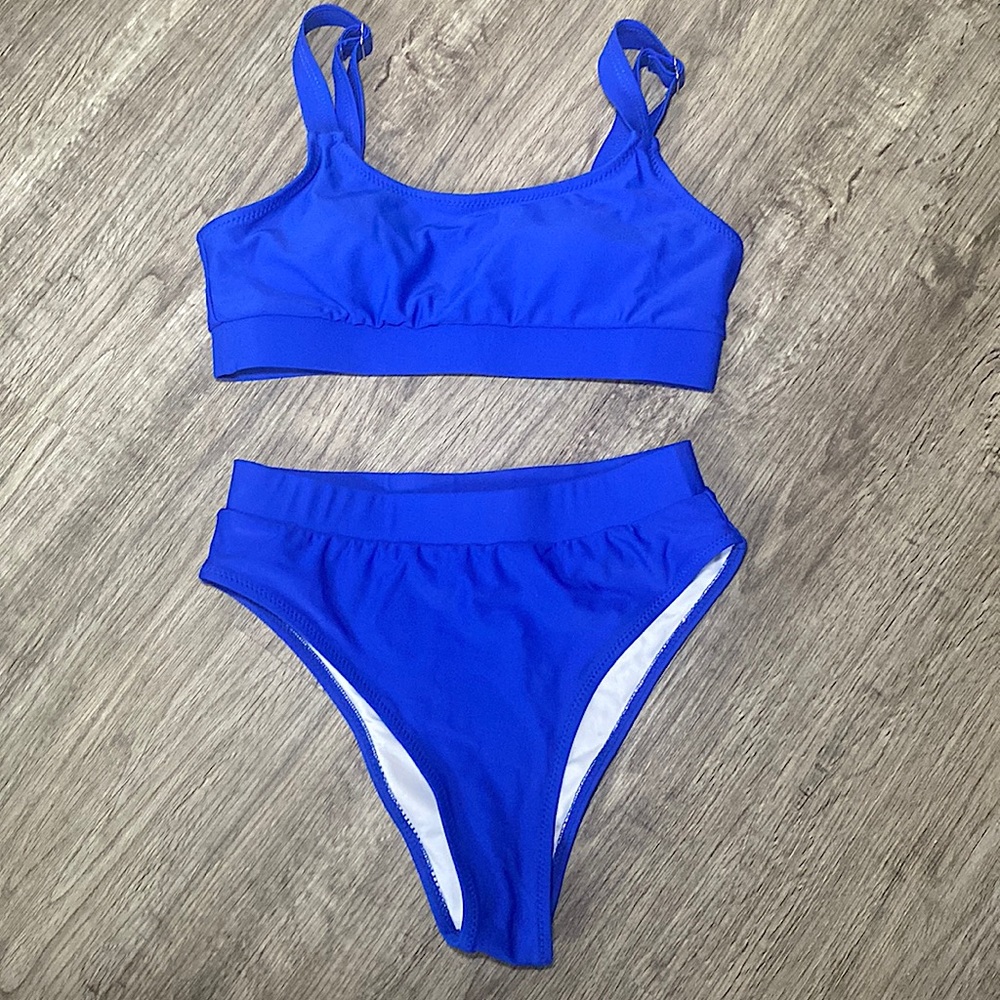 👙Royal blue high waisted bikini set, size S